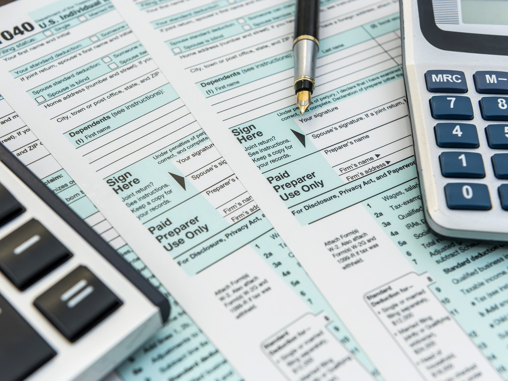 Tax forms and calculator